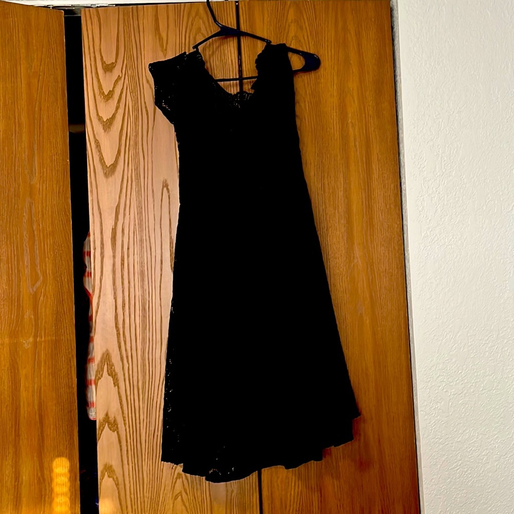Black lace dress